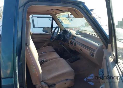 1995 Ford F150 z USA, uszkodzony, nr VIN 1FTDF15Y0SNA79745